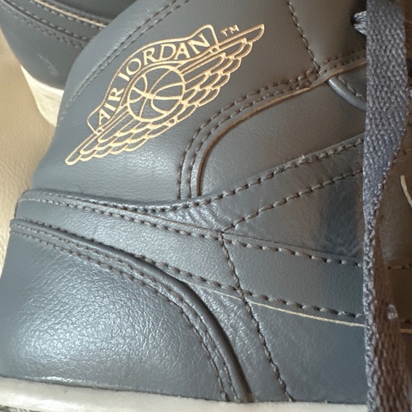 Air Jorden men shoes pure leather size 9 - Picture 9 of 12